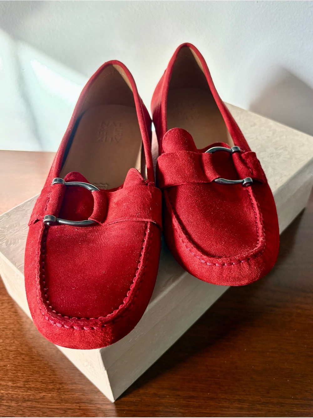 Naturalizer Red Suede Drivers Loafers with Buckle Size 10 Brand NEW